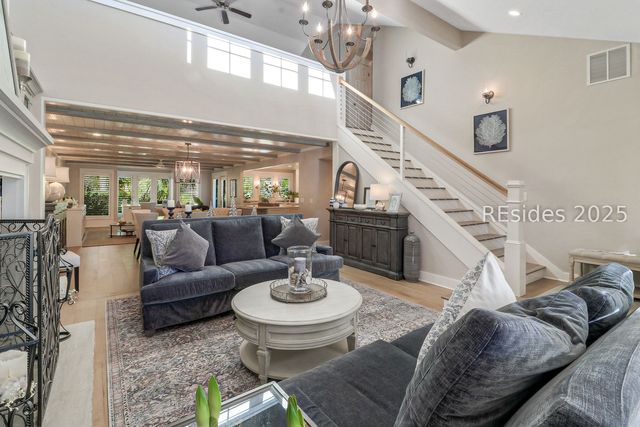 94 Otter Rd, Hilton Head Island, SC 29928