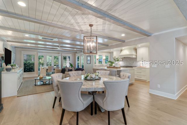 94 Otter Rd, Hilton Head Island, SC 29928