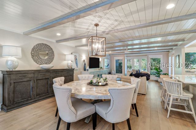 94 Otter Rd, Hilton Head Island, SC 29928