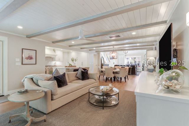 94 Otter Rd, Hilton Head Island, SC 29928