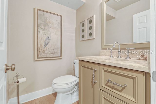 94 Otter Rd, Hilton Head Island, SC 29928