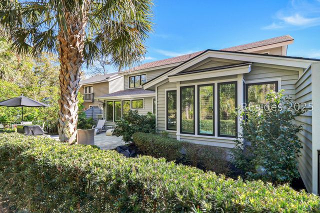 94 Otter Rd, Hilton Head Island, SC 29928