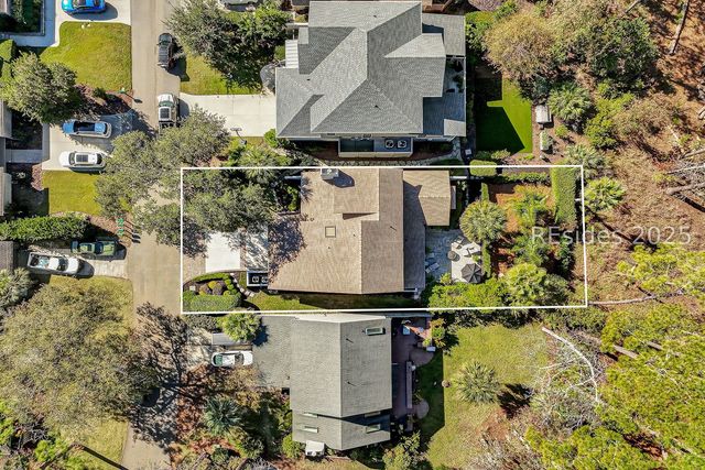 94 Otter Rd, Hilton Head Island, SC 29928