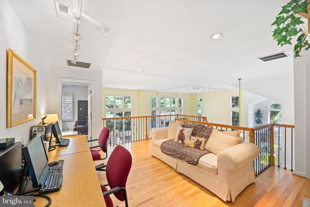 20 OLD BOXWOOD LN, Lutherville Timonium, MD 21093