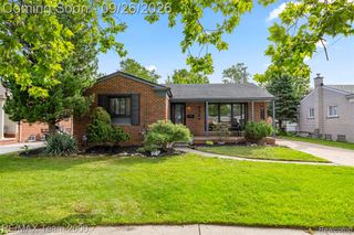 6324 Cambourne Road, Dearborn Heights, MI 48127