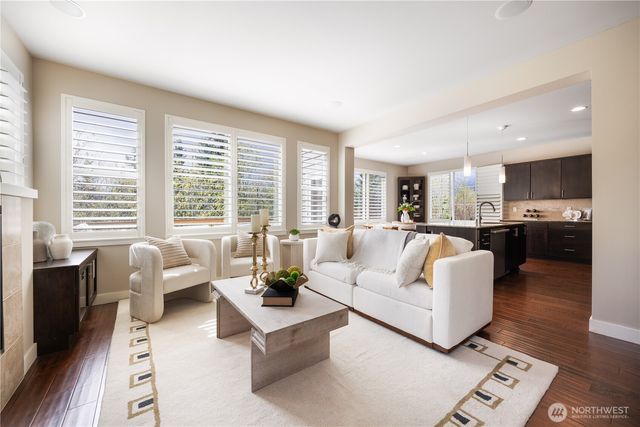 801 3rd Place NE, Issaquah, WA 98029
