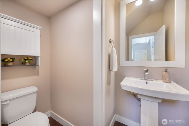 801 3rd Place NE, Issaquah, WA 98029
