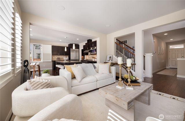 801 3rd Place NE, Issaquah, WA 98029