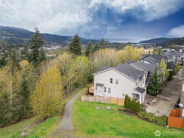 801 3rd Place NE, Issaquah, WA 98029