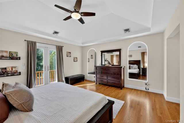 74 Dogwood Lane, Pleasantville, NY 10570