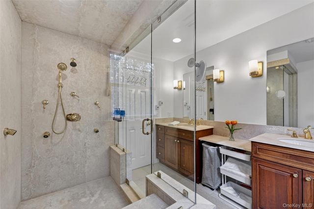 74 Dogwood Lane, Pleasantville, NY 10570