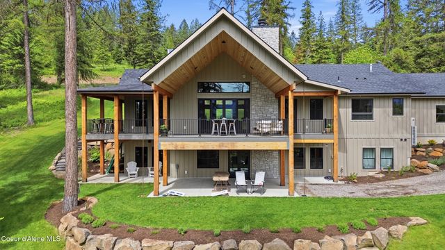 6029 E Deep Shadow LN, Hayden, ID 83835
