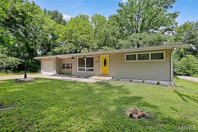 9614 Winkler Drive, Saint Louis, MO 63136