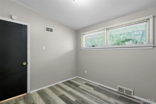 9614 Winkler Drive, Saint Louis, MO 63136