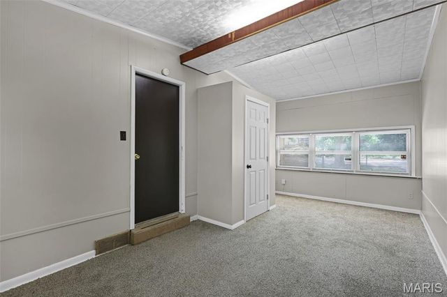 9614 Winkler Drive, Saint Louis, MO 63136