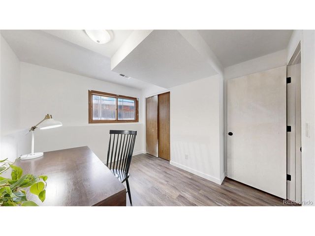 127 Lori Dr, Loveland, CO 80537