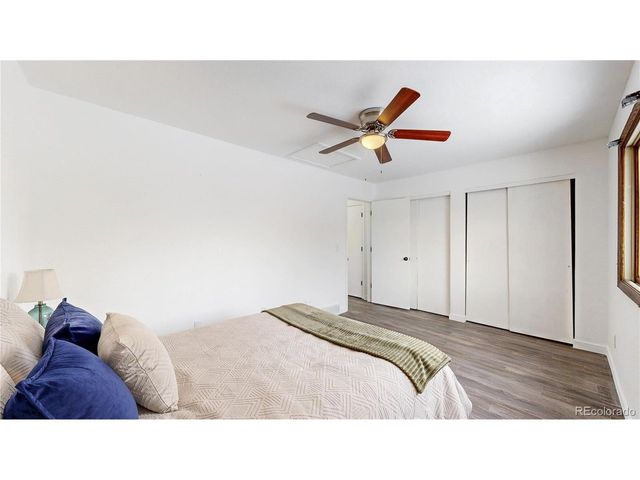 127 Lori Dr, Loveland, CO 80537