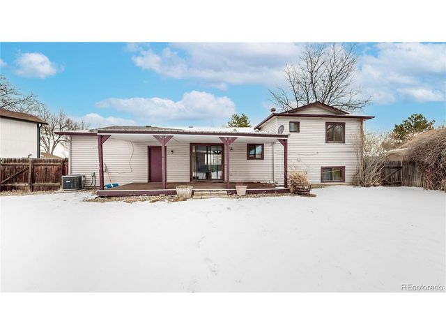 127 Lori Dr, Loveland, CO 80537