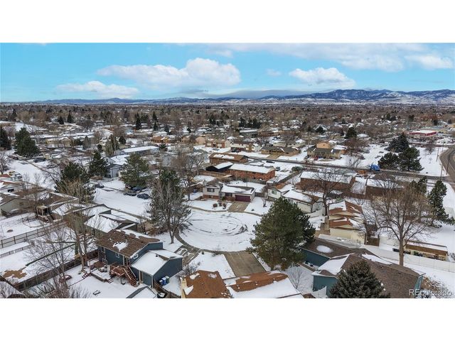 127 Lori Dr, Loveland, CO 80537