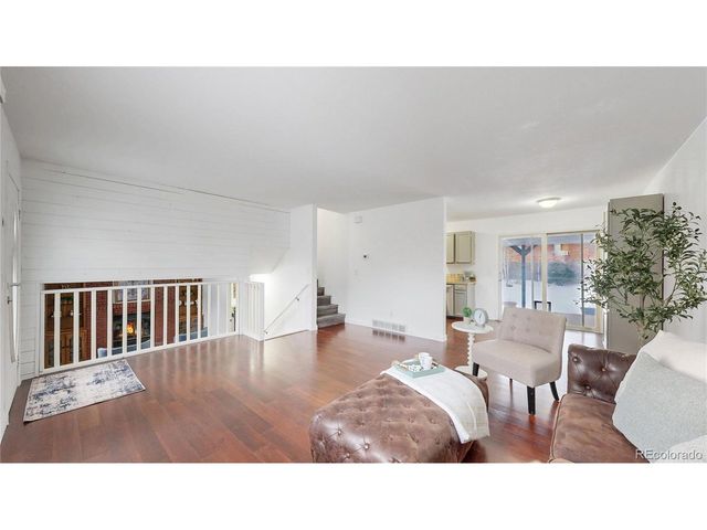 127 Lori Dr, Loveland, CO 80537