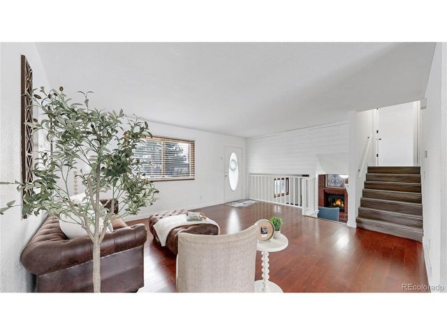 127 Lori Dr, Loveland, CO 80537