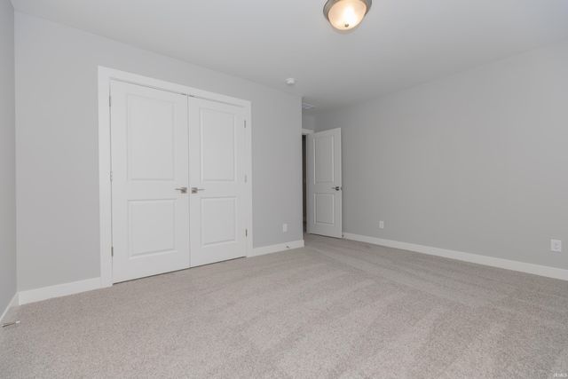 4904 Alaina Drive, Newburgh, IN 47630