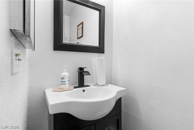 5077 Village Drive, Las Vegas, NV 89142