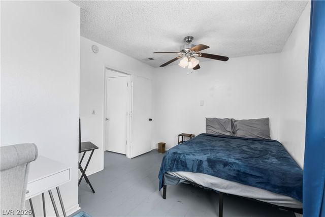 5077 Village Drive, Las Vegas, NV 89142