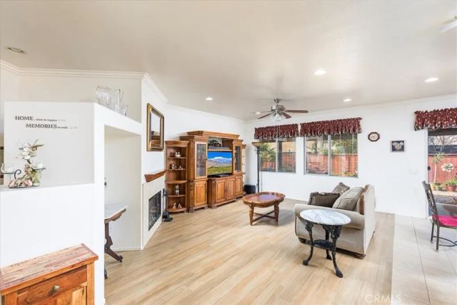 35591 Denver, Winchester, CA 92596