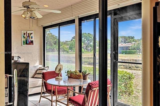 6116 Kings Gate Cir, Delray Beach, FL 33484