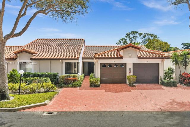 6116 Kings Gate Cir, Delray Beach, FL 33484