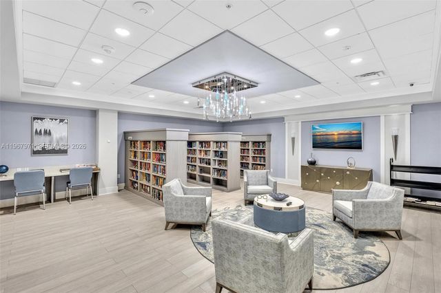 6116 Kings Gate Cir, Delray Beach, FL 33484