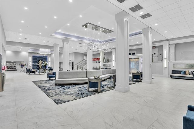 6116 Kings Gate Cir, Delray Beach, FL 33484