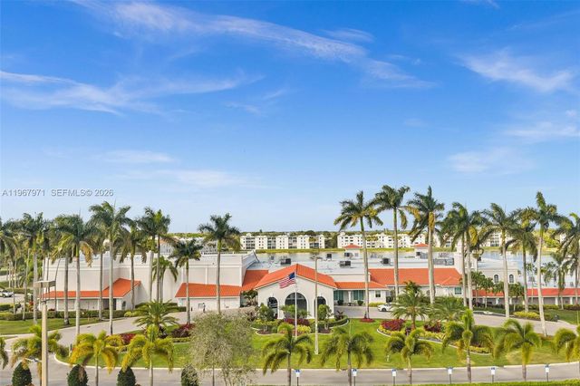 6116 Kings Gate Cir, Delray Beach, FL 33484