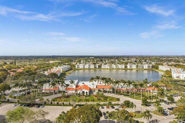 6116 Kings Gate Cir, Delray Beach, FL 33484