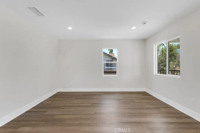 1234 W 89th Street, Los Angeles, CA 90044