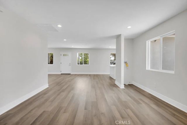 1234 W 89th Street, Los Angeles, CA 90044