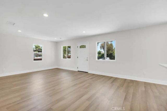 1234 W 89th Street, Los Angeles, CA 90044