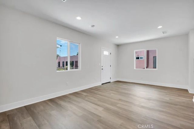 1234 W 89th Street, Los Angeles, CA 90044