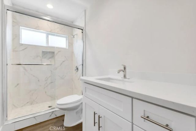 1234 W 89th Street, Los Angeles, CA 90044