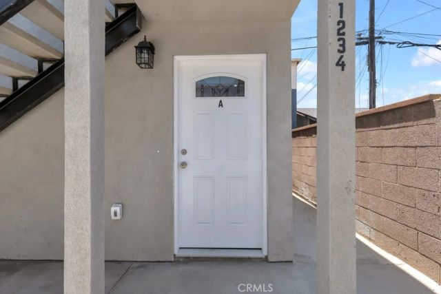 1234 W 89th Street, Los Angeles, CA 90044