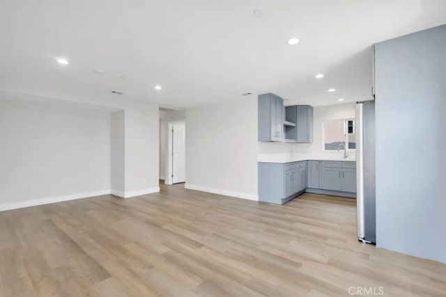 1234 W 89th Street, Los Angeles, CA 90044