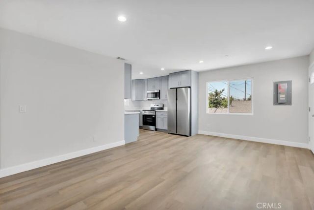 1234 W 89th Street, Los Angeles, CA 90044