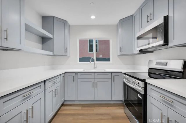 1234 W 89th Street, Los Angeles, CA 90044