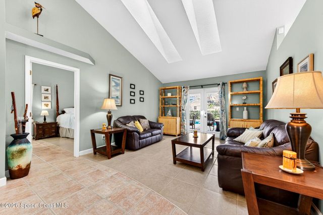 1386 York Circle, Melbourne, FL 32904