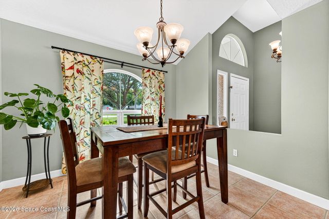 1386 York Circle, Melbourne, FL 32904