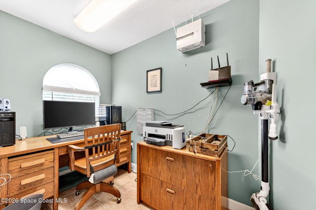 1386 York Circle, Melbourne, FL 32904