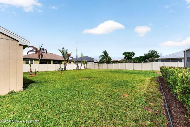 1386 York Circle, Melbourne, FL 32904