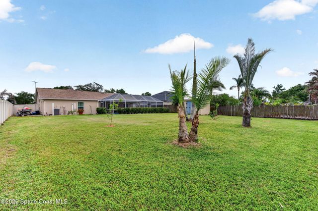 1386 York Circle, Melbourne, FL 32904