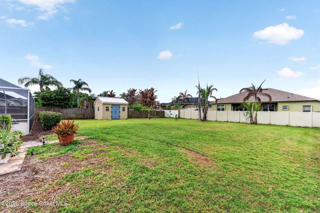 1386 York Circle, Melbourne, FL 32904